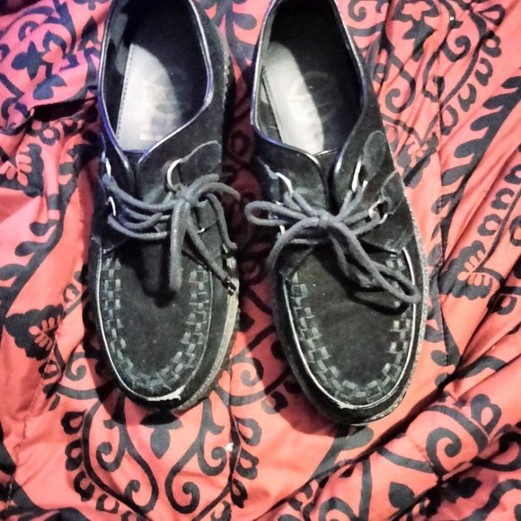 Trade - Picture 8 of 8